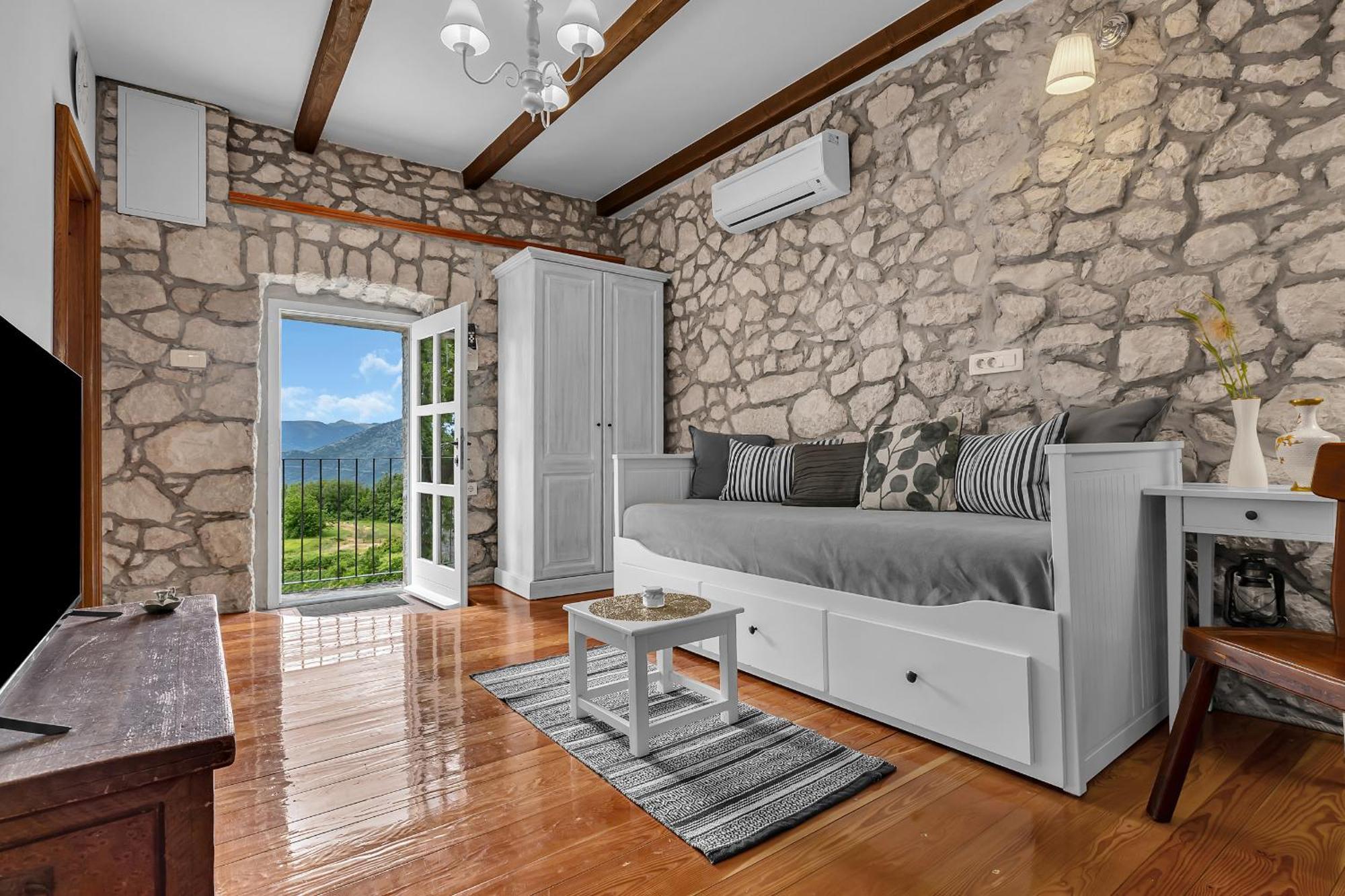 Holiday Home Sonja - Makarska Exklusiv Vrgorac المظهر الخارجي الصورة