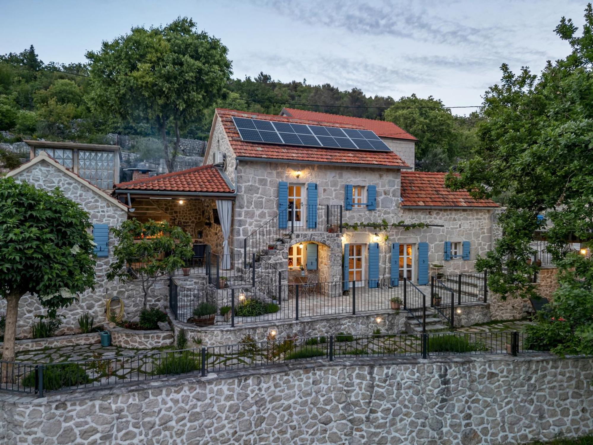 Holiday Home Sonja - Makarska Exklusiv Vrgorac المظهر الخارجي الصورة